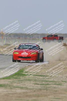 media/Oct-25-2025-CalClub SCCA (Sat) [[34c778dfbe]]/Group 4/Qualifying/